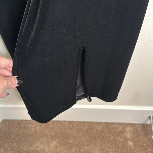 Spanx AirEssentials Slim Flare Pant with Front Slit Black Size Large - Picture 4 of 6